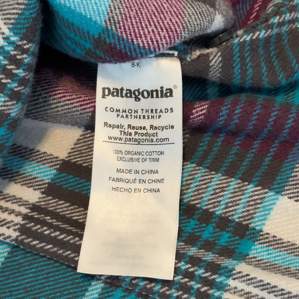 Patagonia Womens Organic Cotton Flannel Plaid Button Down Shirt Teal Purple Sz 6 - Picture 6 of 9